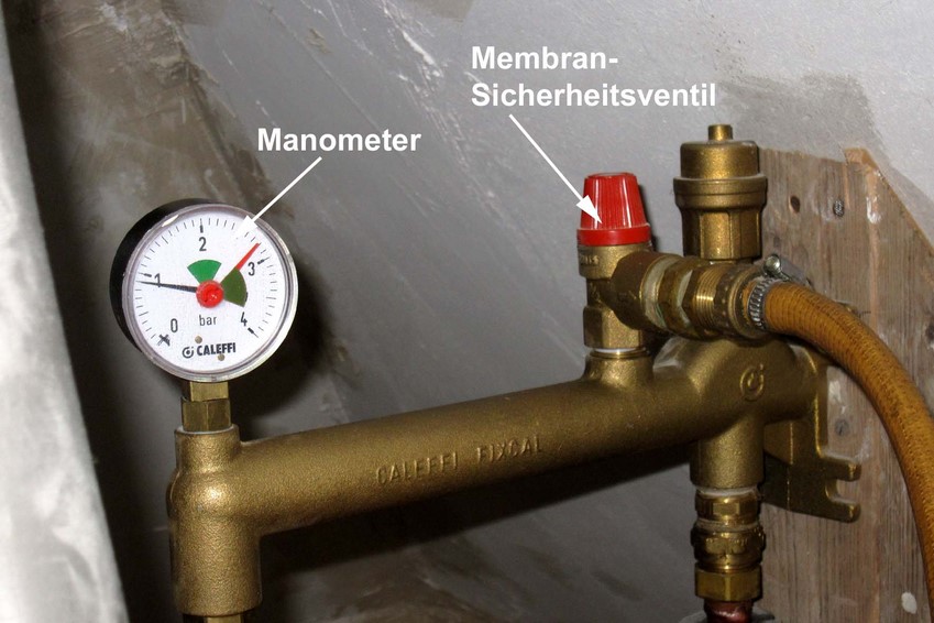 Vordruck am Ausdehnungsgefäß der Heizung einstellen LustSparen.de
