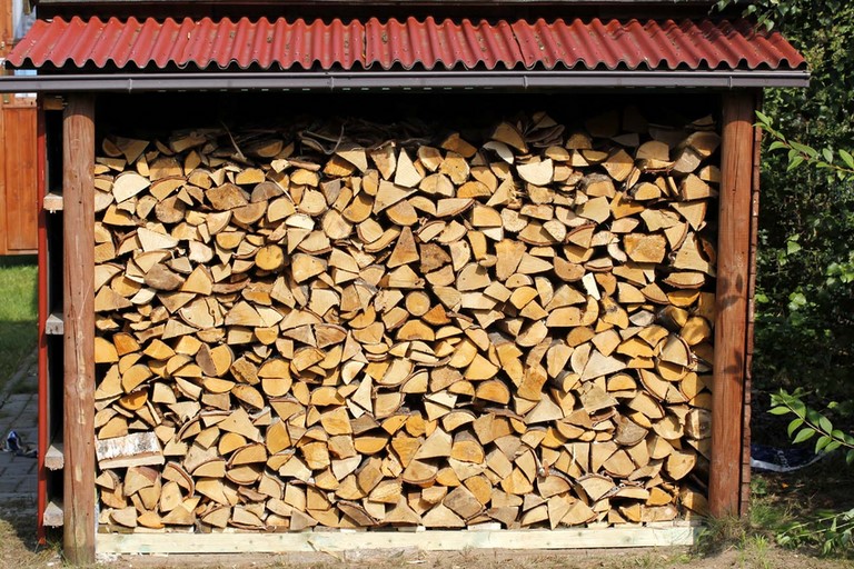 Kaminholz kaufen und lagern - Lust-Sparen.de