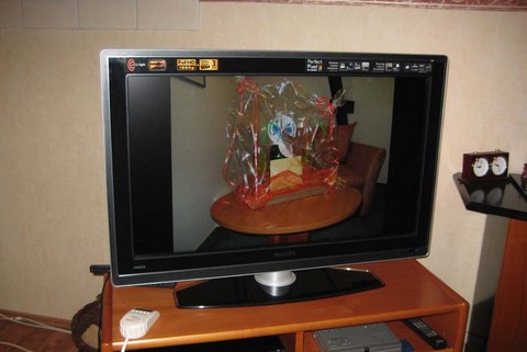 Der LCD-Fernseher dessen Stromverbrauch von mir ermittelt wurde