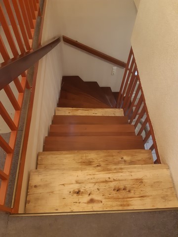 Treppe renovieren, Ersatzstufen verwenden