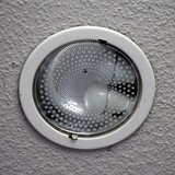 Energiesparleuchtmittel im Badezimmer durch LED-Leuchtmittel ersetzen