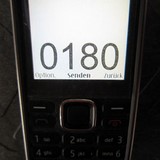 Verbindungen zu 0180-Servicerufnummern sind von meinem Handy aus deutlich teurer, als aus dem Festnetz der Deutschen Telekom.